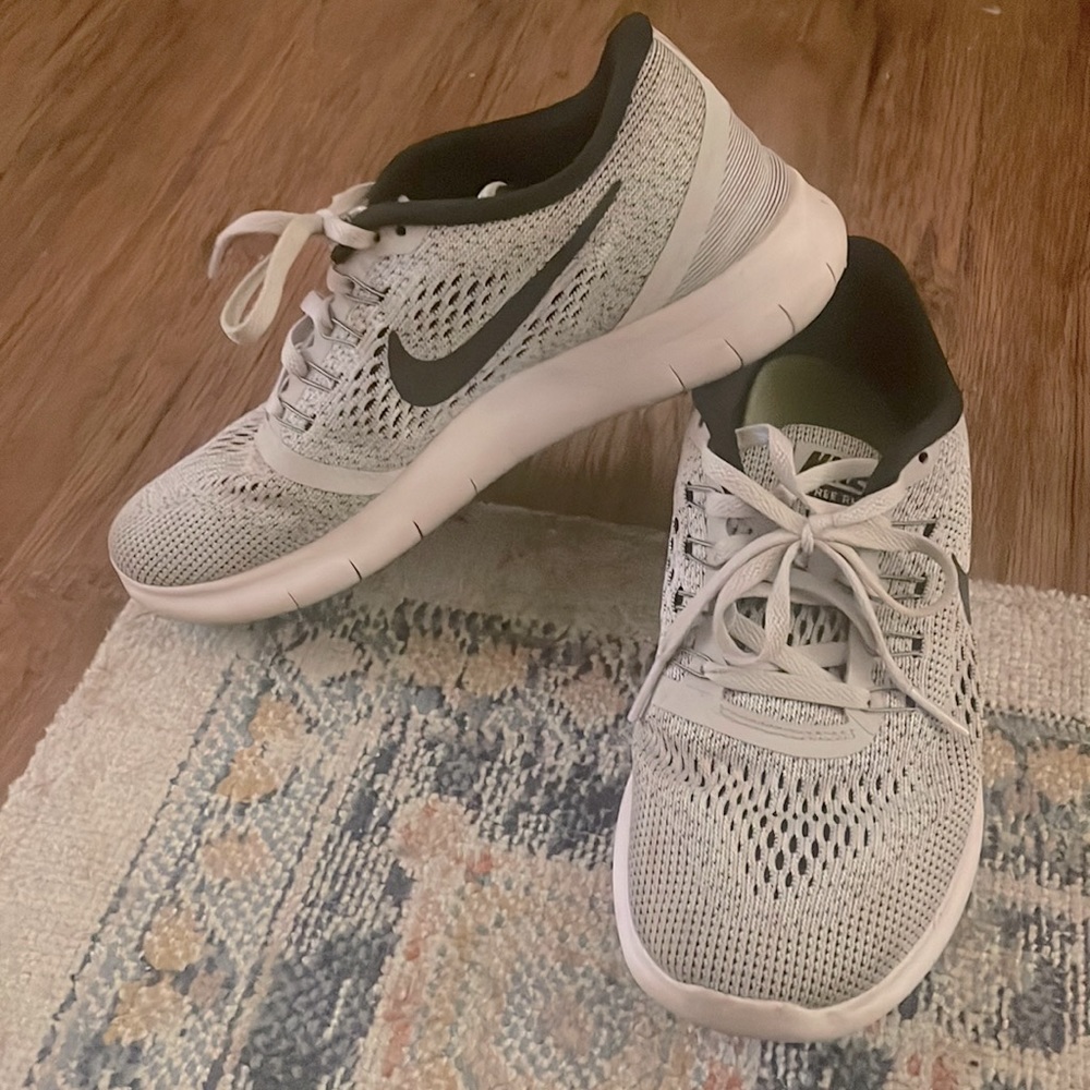 Nike Free RN Running Shoes